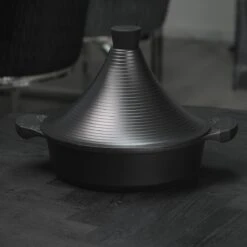 BIKO | Luxe Aluminium Tajine Inductie| Tagine | Geschikt Voor 4-8 Personen - Inductie - Zwart -Kookgerei Serviesgoed Winkel 1200x1200 317