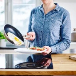 GreenPan Cambridge Koekenpan 20cm - Brons - Inductie - PFAS-vrij -Kookgerei Serviesgoed Winkel 1200x1200 365