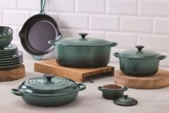 Le Creuset Braadpan Signature Ocean ø 26 Cm / 5.3 Liter 7 Le Creuset Braadpan Signature Ocean ø 26 Cm / 5.3 Liter -Kookgerei Serviesgoed Winkel 1200x800 61