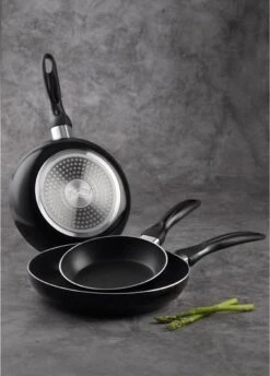 San Ignacio Koekenpannenset 16-20-24cm -Kookgerei Serviesgoed Winkel 861x1200